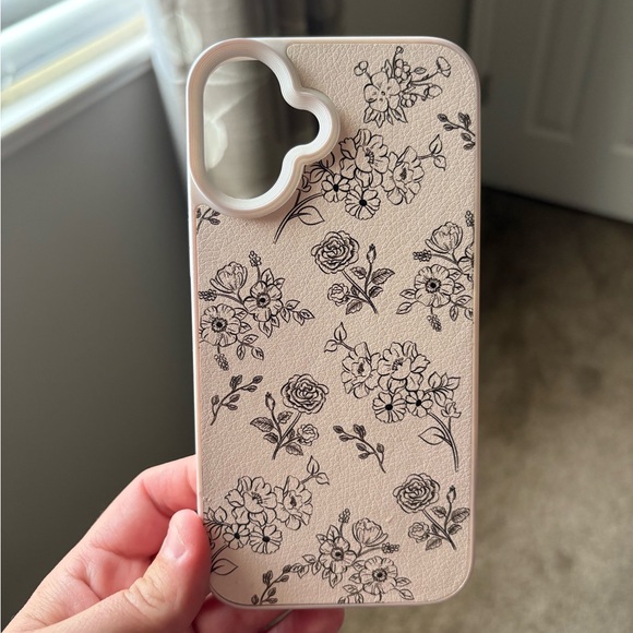 Floral Pattern iPhone 16 plus Phone Case - Cream - Picture 1 of 2